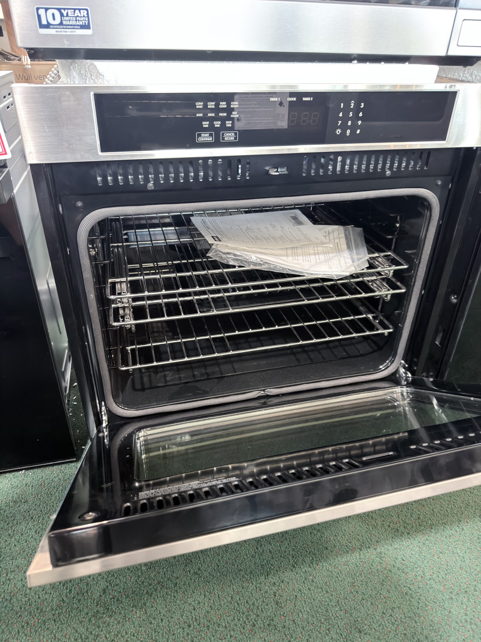 Dacor* Renaissance 30" Built-In Single Electric Convection Wall Oven - Stainless steel - Image 2