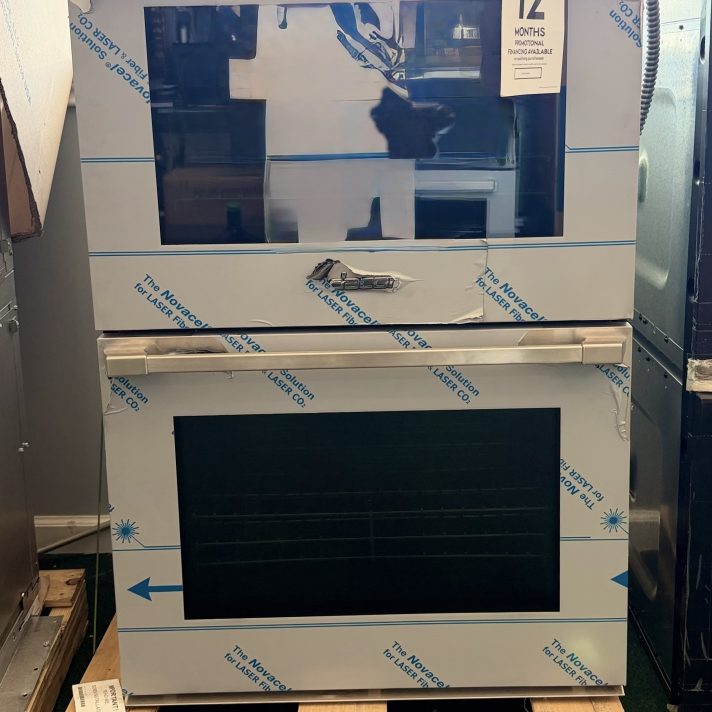 Dacor - Professional 30" Built-In Double Electric Convention Wall Oven with Soft Shut Hinges - Stainless Steel