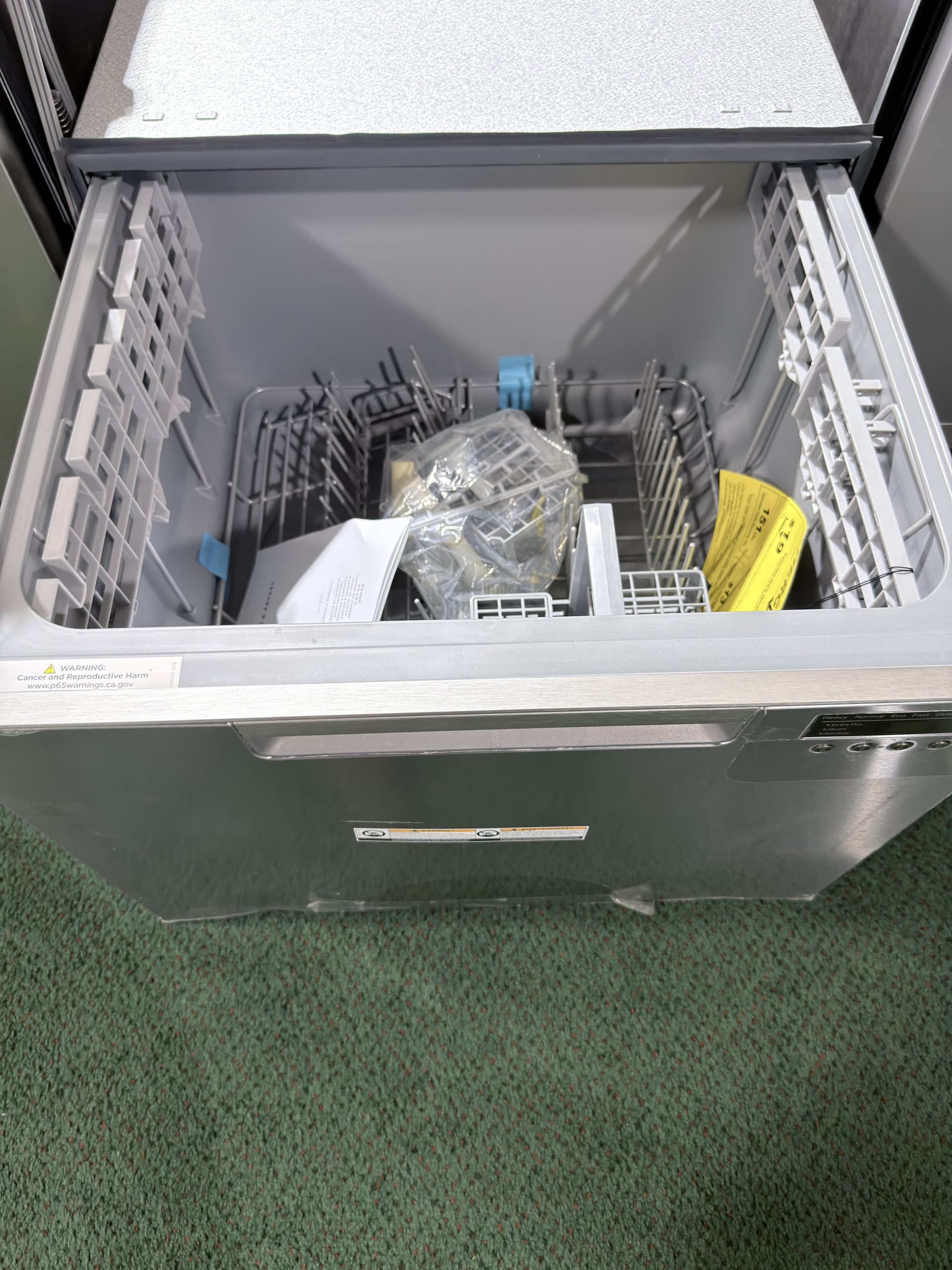 Fisher & Paykel* DishDrawer ADA Series 7 24" Stainless Steel Tall Integrated Single DishDrawer Dishwasher - Image 2