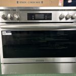 Frigidaire - Gallery 4.6 Cu. Ft Freestanding Gas Total Convection Range with Air Fry - Stainless Steel