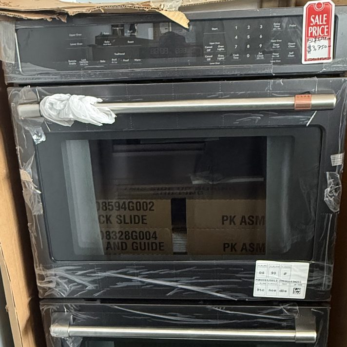Café* 30" Smart Double Wall Oven with Convection Matte Black / Brushed Stainless