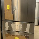 Bosch - 800 Series 21 Cu. Ft. 4-Door French Door Counter-Depth Smart Refrigerator with VitaFresh - Stainless Steel