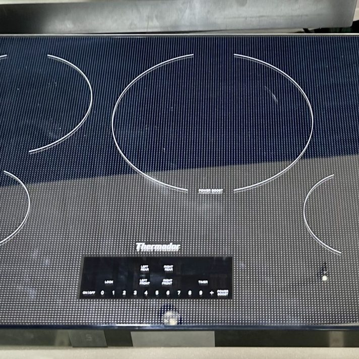 Thermador 30-Inch Masterpiece Induction Cooktop