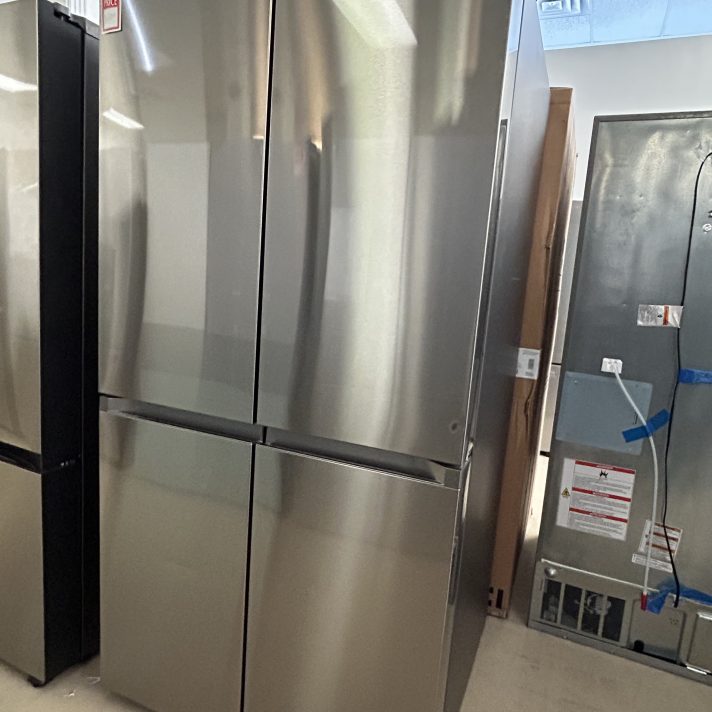 SAMSUNG-36" 4-Door Flex French Door Refrigerator with AutoFill Water Pitcher Stainless steel