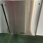Viking - Dishwasher - Stainless Steel