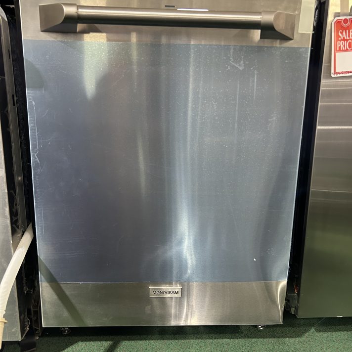 Monogram – Fully Integrated 24″ Hidden Control Tall Tub Built-In Dishwasher with Stainless Steel Tub – Stainless Steel