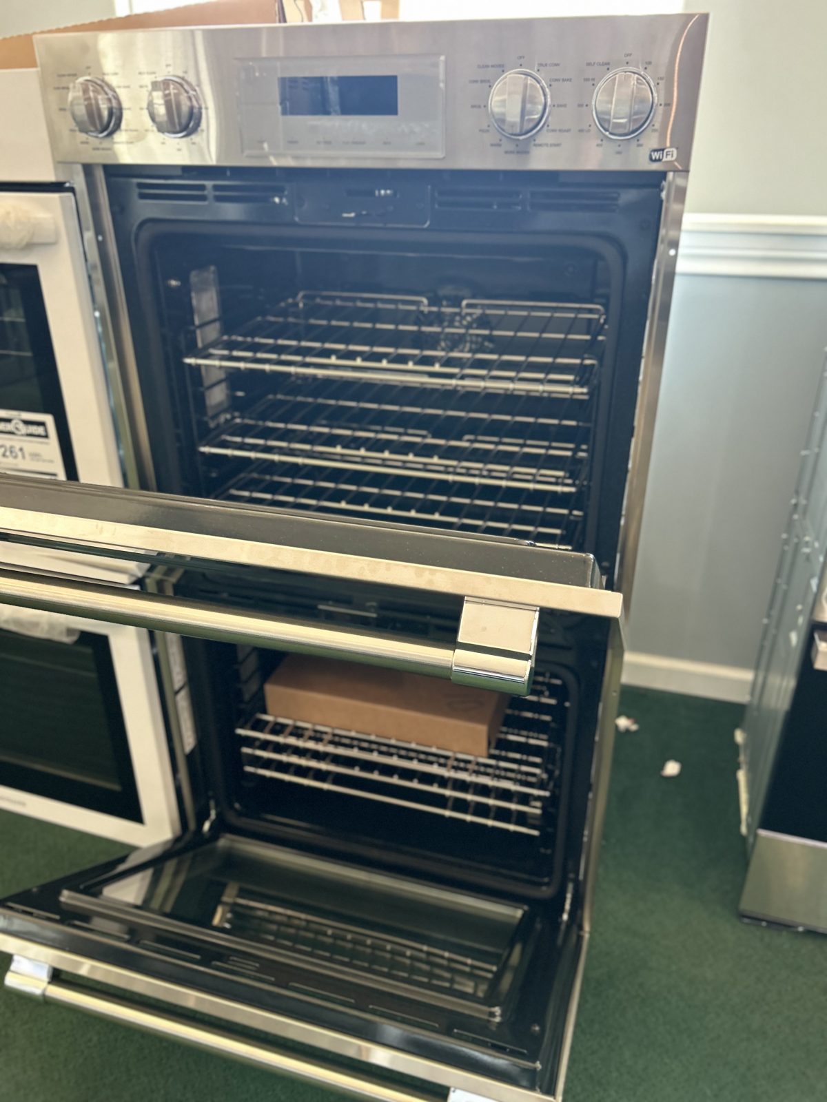 Thermador - Professional Series 30" Built-In Double Electric Convection Wall Oven with Wifi - Stainless steel - Image 2