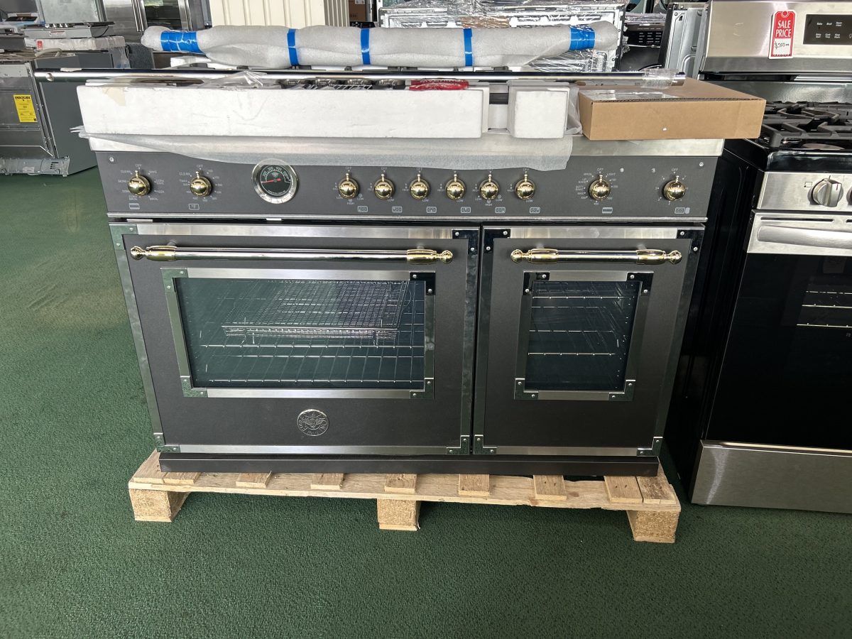Bertazzoni Heritage Series 48 In. Dual Fuel Range, 6 Brass Burners and Griddle, Electric Self-Clean Oven in Matte Black - Image 2