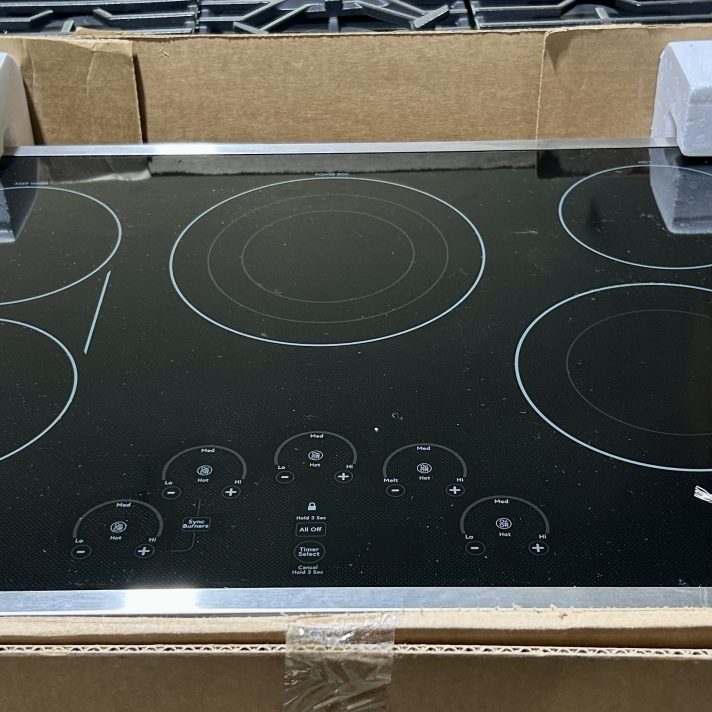 GE Profile Series 30" Stainless Steel Built-in Touch Control Induction Cooktop-Black