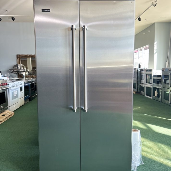 Viking - Professional 5 Series 42'' inch Quiet Cool 25.3 Cu. Ft. Side-by-Side Built-In Refrigerator - Stainless steel