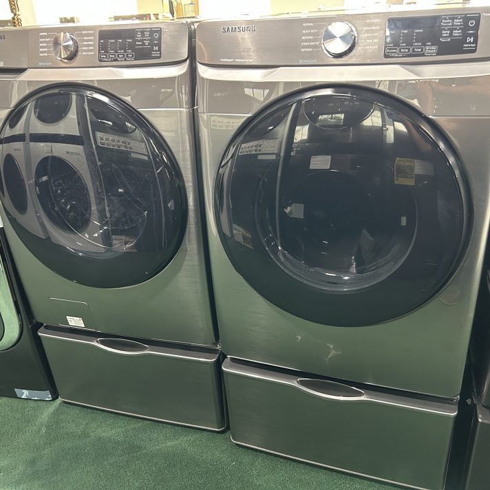 Package - Samsung - 4.5 Cu. Ft. High-Efficiency Stackable Smart Front Load Washer with Steam and Super Speed Wash and 7.5 Cu. Ft. Stackable Smart Electric Dryer with Steam Sanitize+ - Platinum + 2 Pedestals