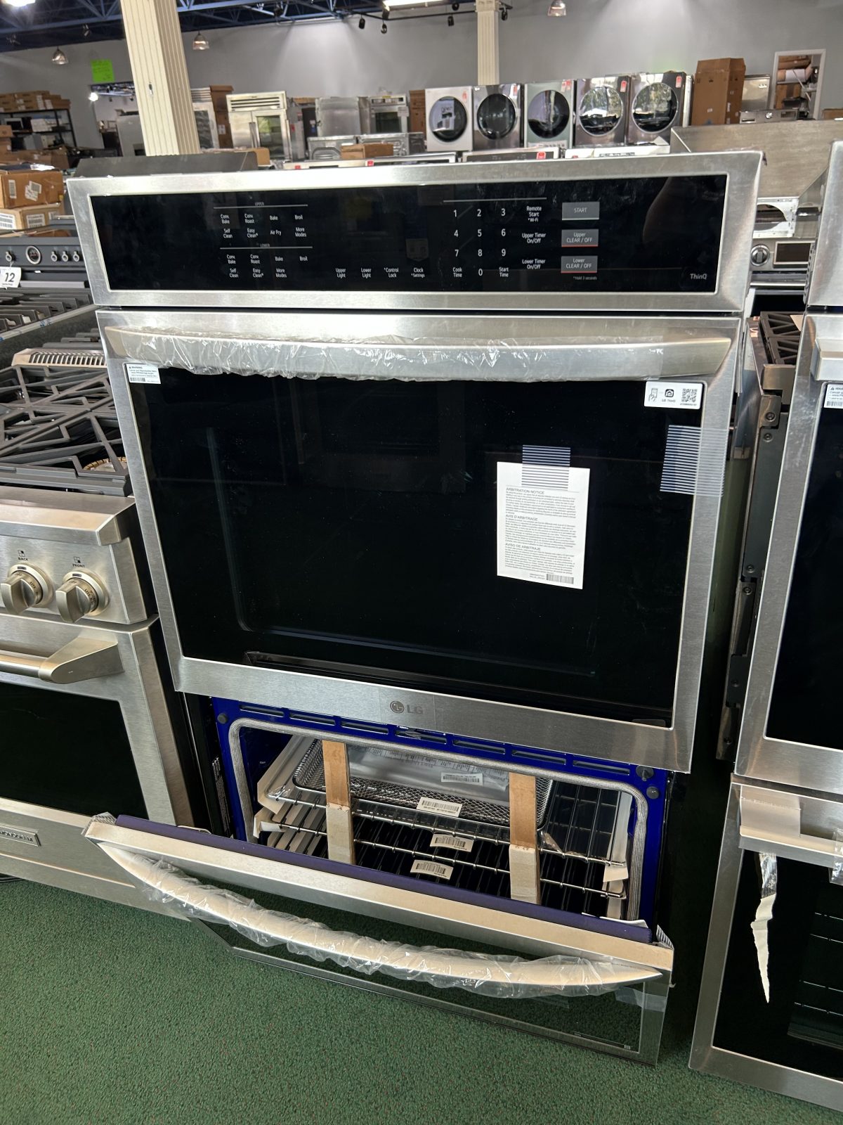 LG LG - 30" Smart Built-In Electric Convection Double Wall Oven with Air Fry - Stainless Steel - Image 4