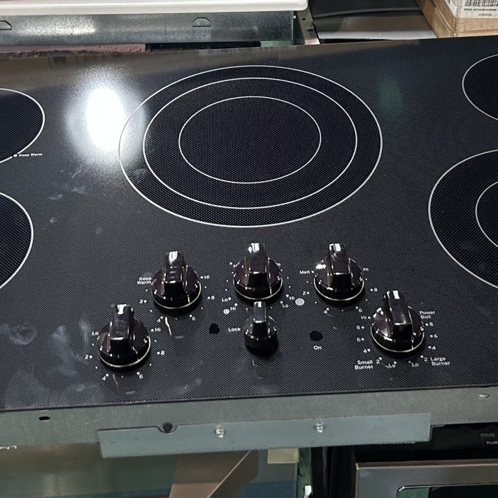 GE - 36" Electric Built In Cooktop - Black