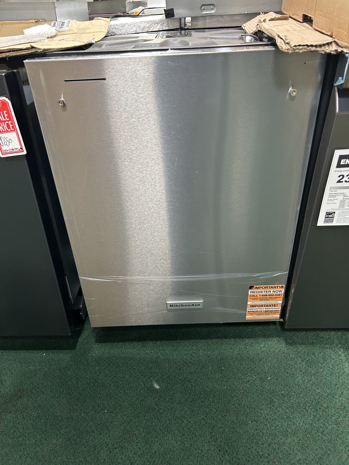 KitchenAid - 24" Front Control Built-In Dishwasher with Stainless Steel Tub, ProWash Cycle, 3rd Rack, 39 dBA - Stainless Steel with PrintShield Finish - Open Box - Fair