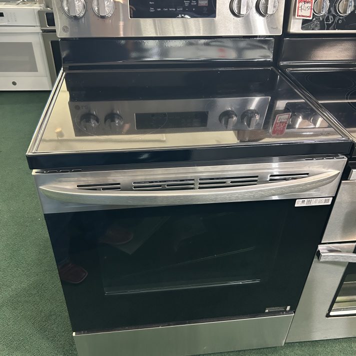 LG 30-in Glass Top 5 burners 6.3-cu ft Freestanding Electric Range ( Stainless Steel )