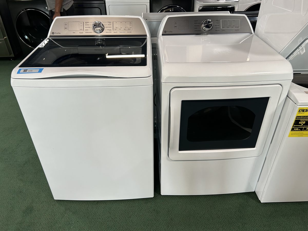 GE Profile 5-cu ft High-Efficiency Impeller Washer and Dryer Set White