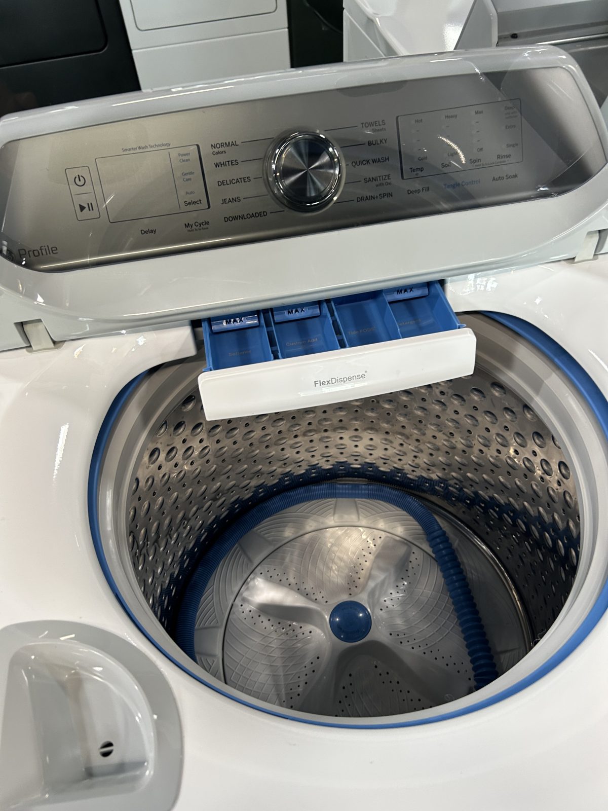 GE Profile 5-cu ft High-Efficiency Impeller Washer and Dryer Set White - Image 2