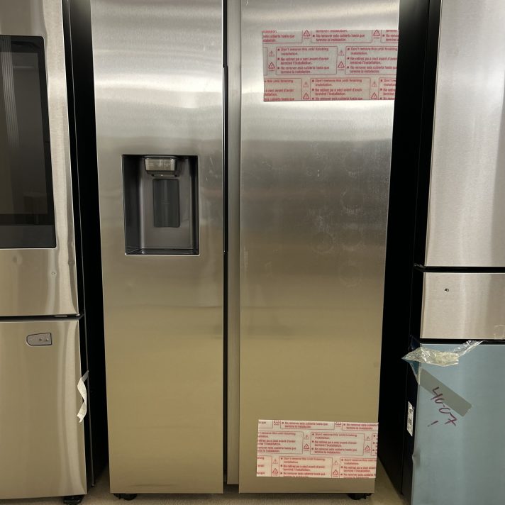 Samsung - 27.4 cu. ft. Side-by-Side Refrigerator with Large Capacity - Stainless steel