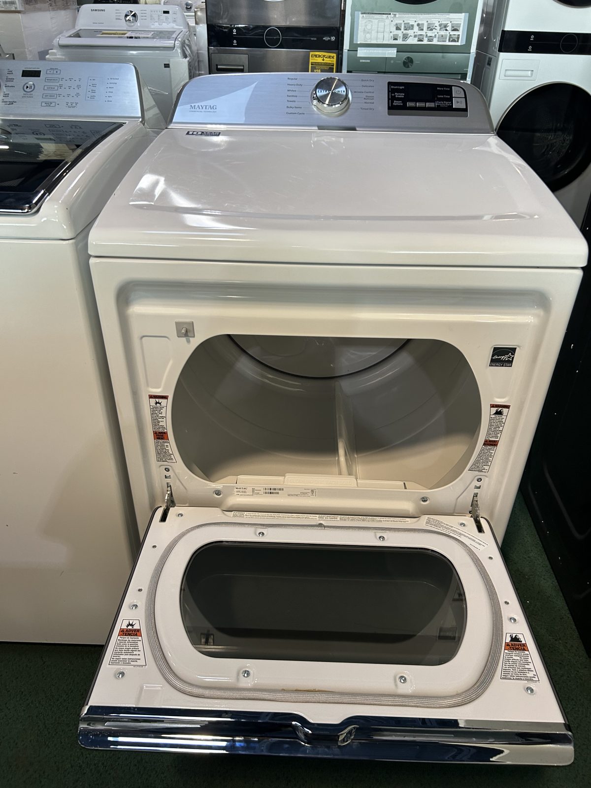 Maytag 5.3 Cu. Ft. Smart Top Load Washer and 7.4 Cu. Ft. Smart Electric Top Load Dryer Laundry Pair in White - Image 3