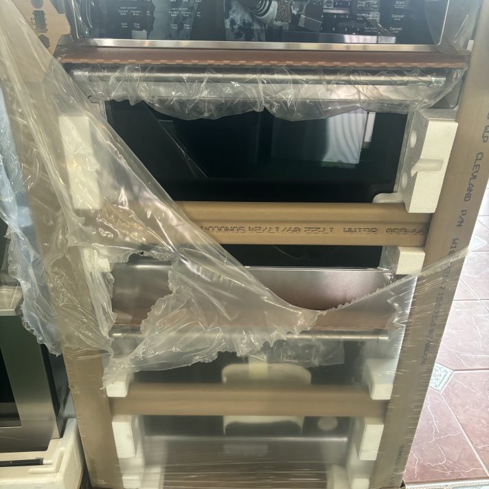 KitchenAid - 30" Built-In Electric Convection Combination Smart Wall Oven and Microwave w/ Assisted Cook Cycles - Stainless Steel