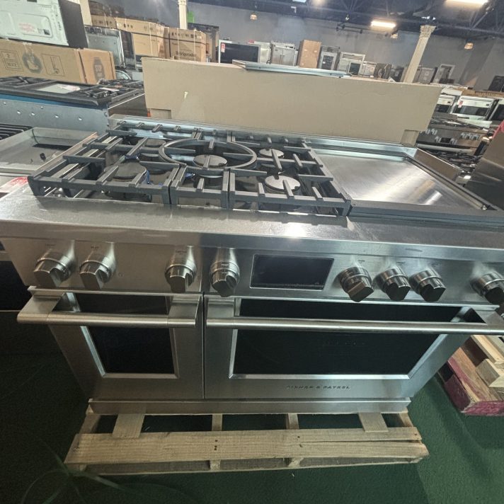 Fisher & Paykel - 48" Professional 6.9 Cu. Ft. Freestanding Double Oven Dual Fuel True Convection Range with Self-Cleaning - Stainless Steel/Black Glass