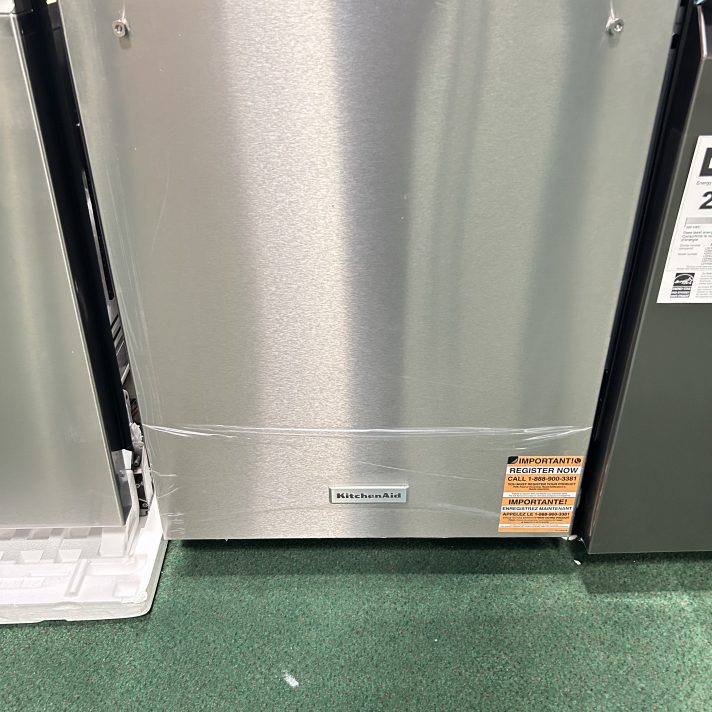 KitchenAid - 24" Front Control Built-In Dishwasher with Tub, ProWash Cycle, 3rd Rack, 39 dBA - Stainless Steel