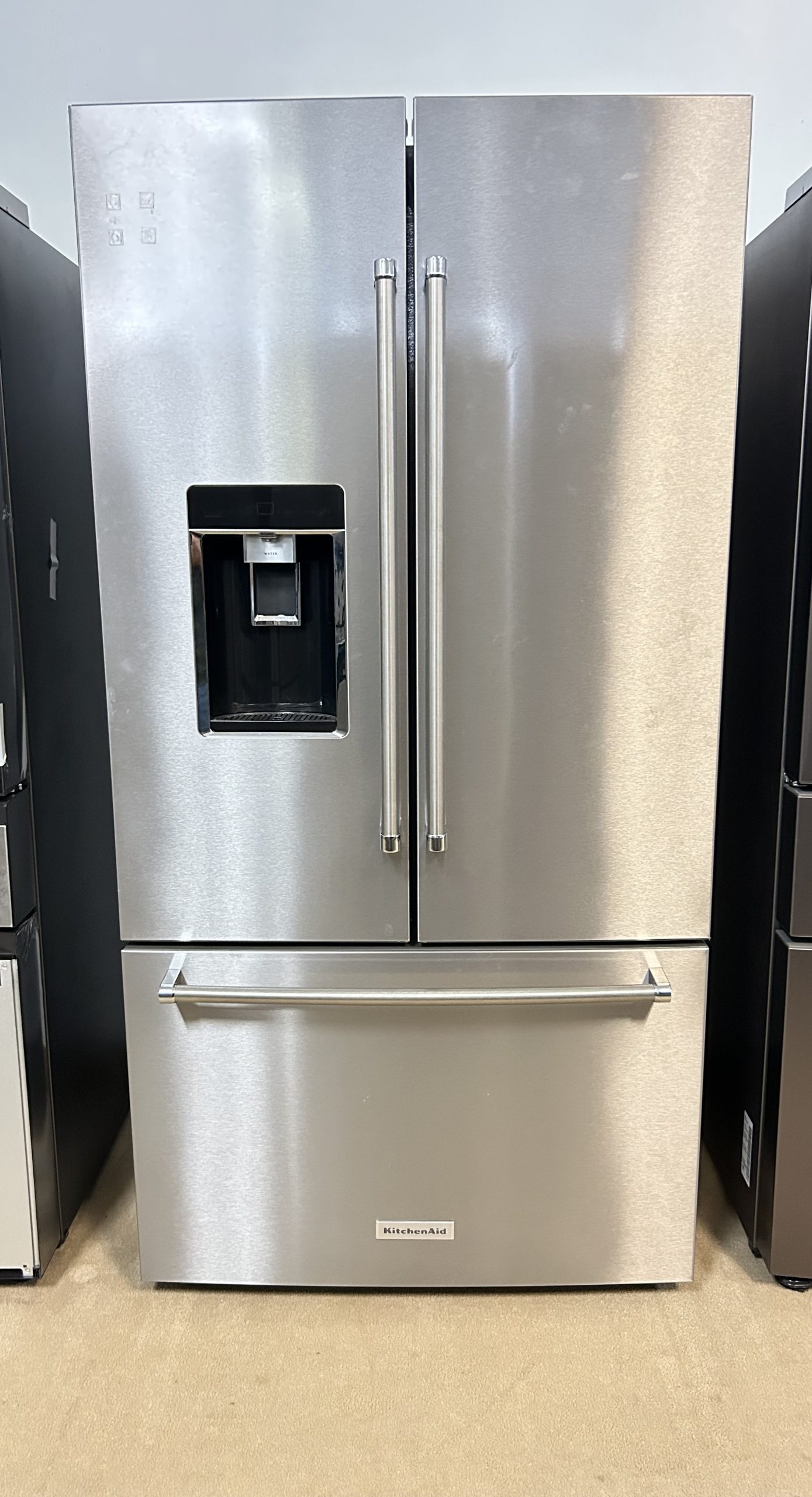 KitchenAid - 23.8 cu. ft. 36" Counter-Depth French Door Platinum Interior Refrigerator with PrintShield Finish - Stainless Steel with PrintShieldâ„¢ Finish