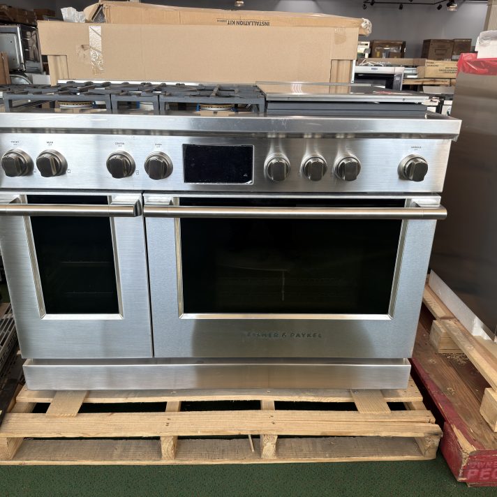 Fisher & Paykel - 48" Professional 6.9 Cu. Ft. Freestanding Double Oven Dual Fuel True Convection Range with Self-Cleaning - Stainless Steel/Black Glass