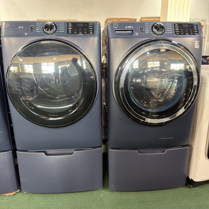 Package - GE - 4.8 Cu. Ft. High-Efficiency Stackable Smart Front Load Washer w/ Odorblock Ultra Fresh Vent System & Microban Technology and 7.8 Cu. Ft. Stackable Smart Electric Dryer with Sanitize Cycle - Sapphire Blue