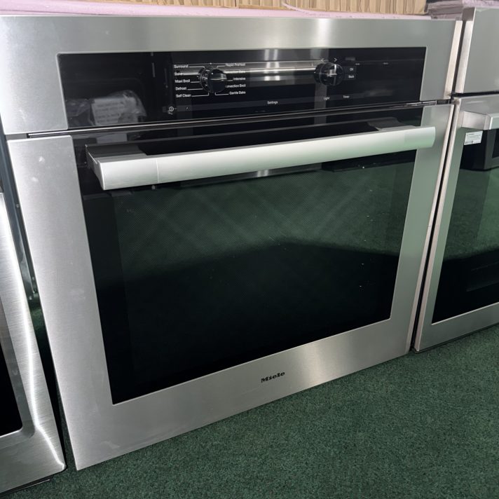 Miele Direct Select Series 30 Inch Clean Touch Steel with Contour Line Handle Electric Single Wall Oven