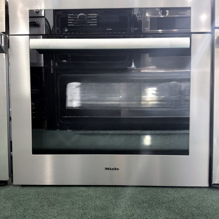 Miele* Direct Select Series 30 Inch Clean Touch Steel with Contour Line Handle Electric Single Wall Oven