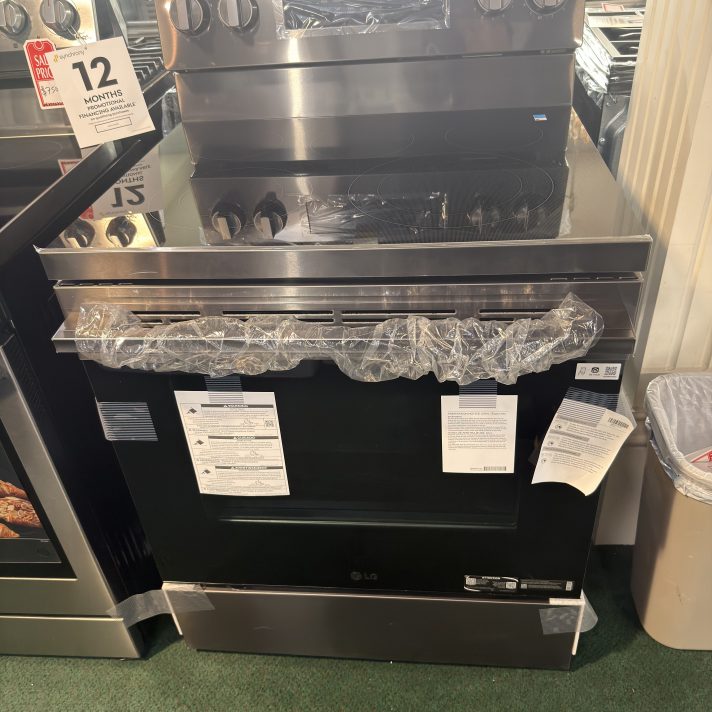 LG - 6.3 Cu. Ft. Freestanding Electric True Convection Smart Range with Air Fry and Premium Handle - Black Stainless Steel