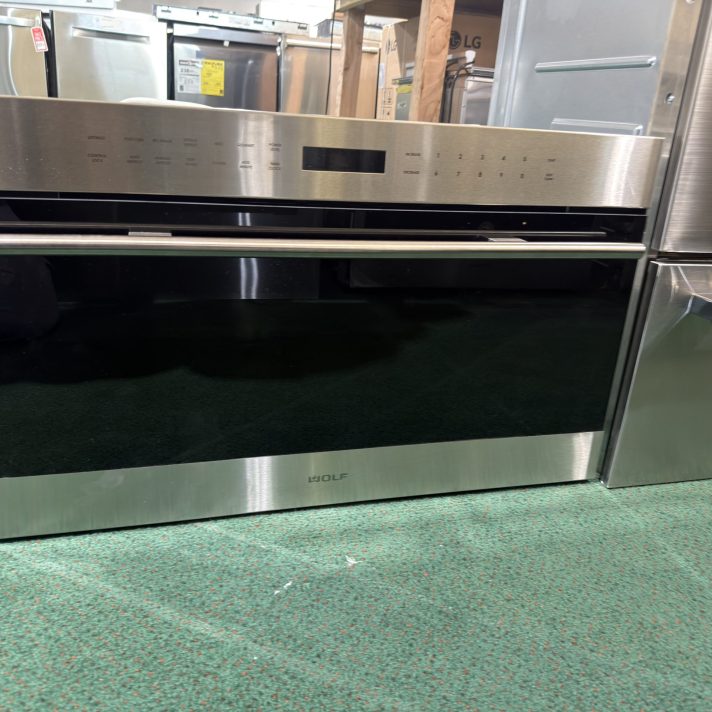 Wolf* 30" E Series Transitional Drop-Down Door Microwave Oven