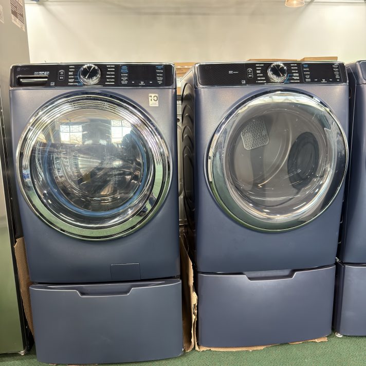 Package - GE Profile - 5.3 Cu. Ft. High-Efficiency Stackable Smart Front Load Washer with Steam and UltraFresh Vent System+ With OdorBlock and 7.8 Cu. Ft. Stackable Smart Gas Dryer with Steam and Washer Link - Sapphire Blue