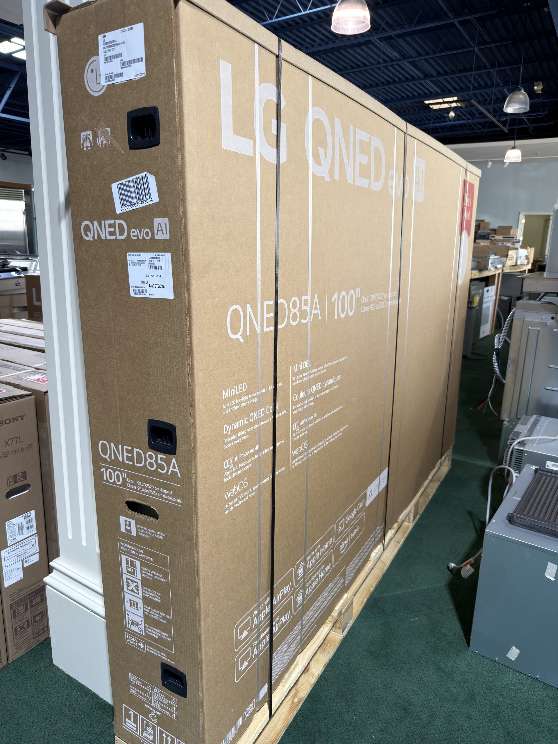 LG - 100" Class 85A Series QNED evo AI MiniLED 4K UHD Smart webOS TV (2025) - Image 3