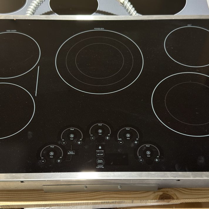 Cafe 30-in 5 burners Smooth surface Stainless steel Electric Cooktop with Bridge Element