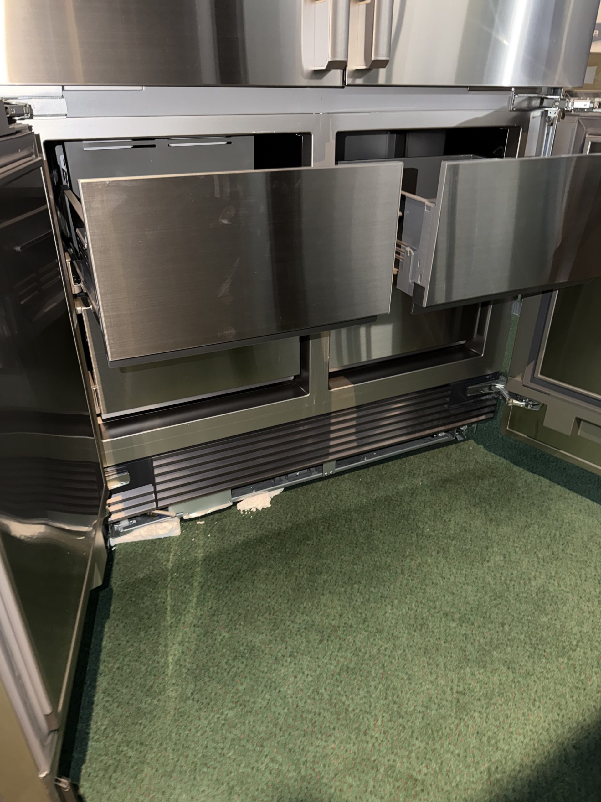 Dacor- 42'' Built In Counter Depth French Door Refrigerator Drawer and Precise Cooling - Custom Panel Ready - Image 7