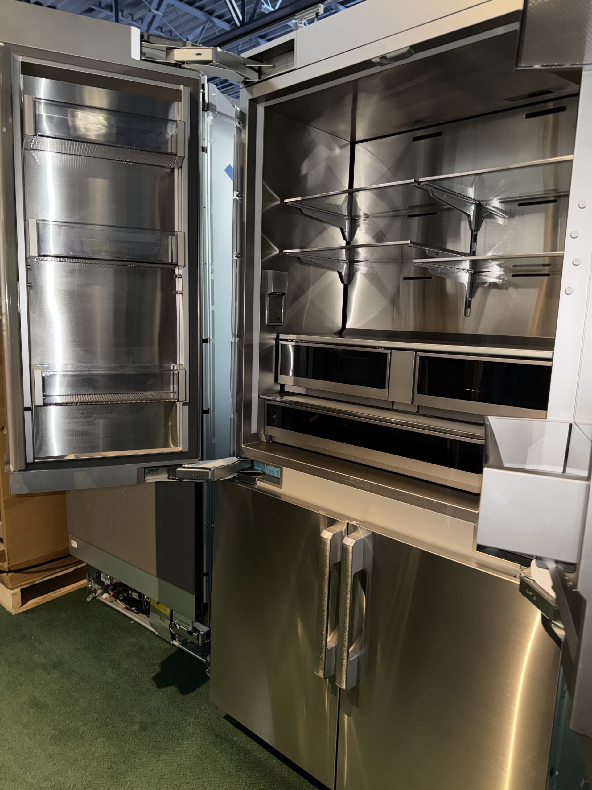 Dacor- 42'' Built In Counter Depth French Door Refrigerator Drawer and Precise Cooling - Custom Panel Ready - Image 5