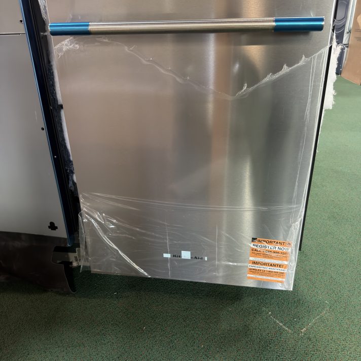 KitchenAid - 24" Top Control Built-In Dishwasher with 360 Max Jets Third Rack and ProDry System, 44 dBA - Stainless Steel