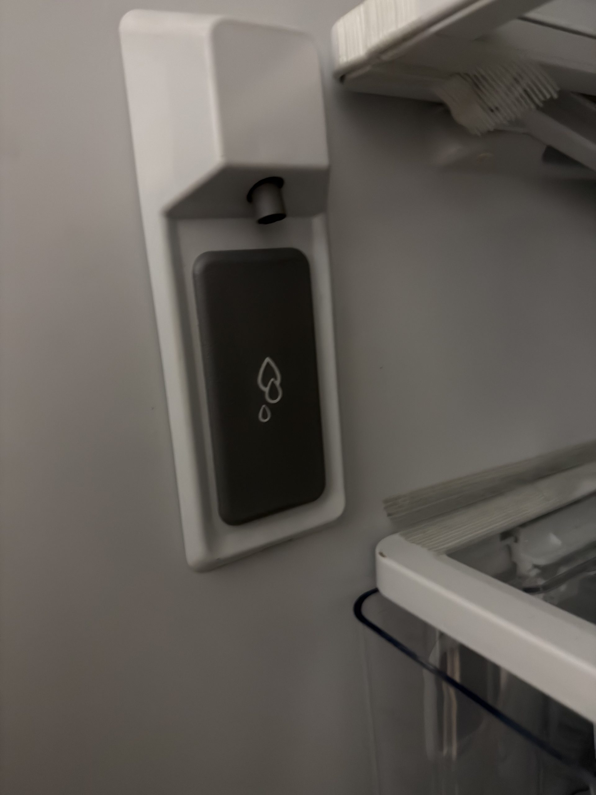 KitchenAid - 19.7 Cu. Ft. French Door Refrigerator - Stainless Steel - Open Box - fair - Image 3