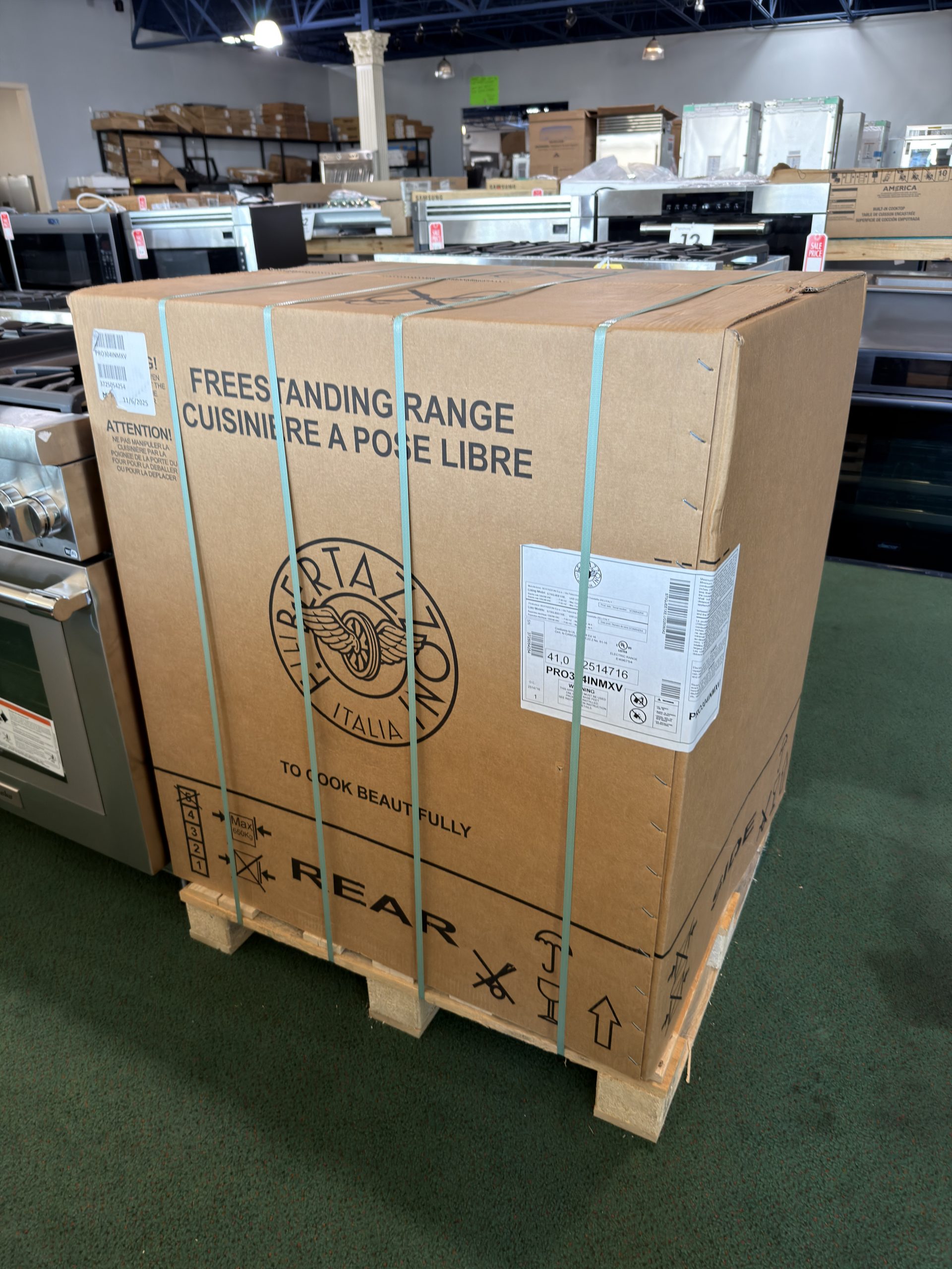 Bertazzoni Professional 30'' Induction Range with Elegant Temperature Gauge in Stainless Steel - Image 2