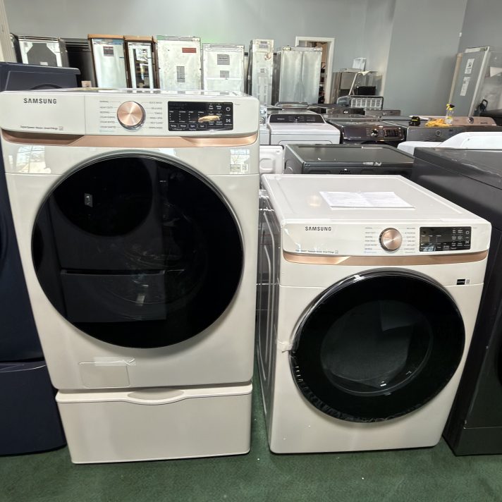Samsung 5.0 Cu. Ft. Front Load Washer and 7.5 Cu. Ft. Electric Dryer Laundry Pair in Ivory (NO PEDESTAL)
