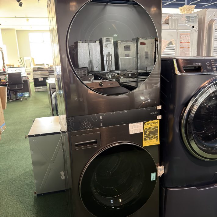 LG 5.0 cu.ft. Washer, 7.4 cu.ft. Electric Dryer, Washtower with Center Control in Black Steel