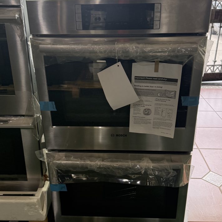 Bosch - Benchmark Series 30" Built-In Double Electric Wall Oven with True Convection - Stainless Steel