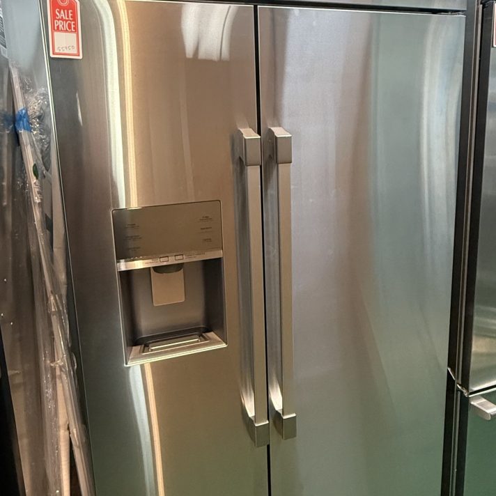 Dacor Professional 42” Built-In Side-by-Side Refrigerator (Counter Depth)