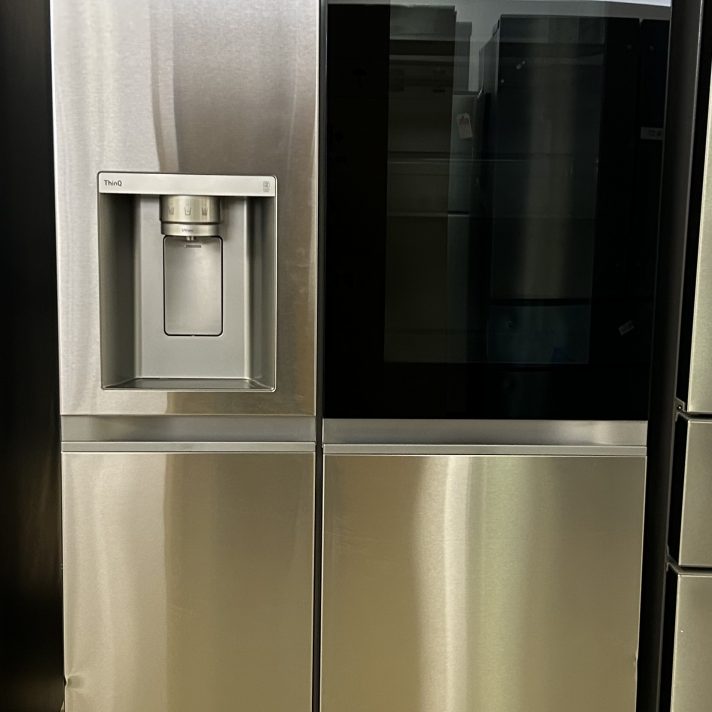 LG 36 Inch Wide 27.1 Cu. Ft. Energy Star Certified Side By Side Refrigerator with Craft Ice and InstaView