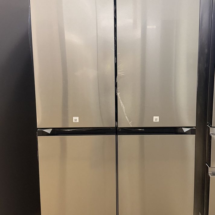 Samsung - Bespoke 23 Cu. Ft. 4-Door Flex French Door Counter Depth Refrigerator with Beverage Center - Stainless Steel
