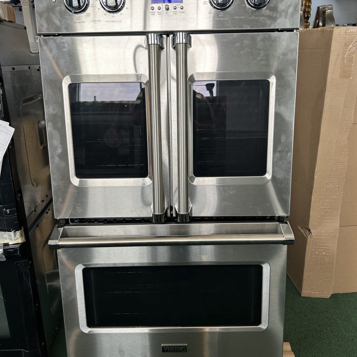 Viking - Professional 7 Series 30" Built-In Double Electric Convection Wall Oven - Stainless Steel