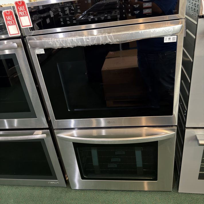 LG - 30" Smart Built-In Electric Convection Double Wall Oven with Air Fry - Stainless Steel