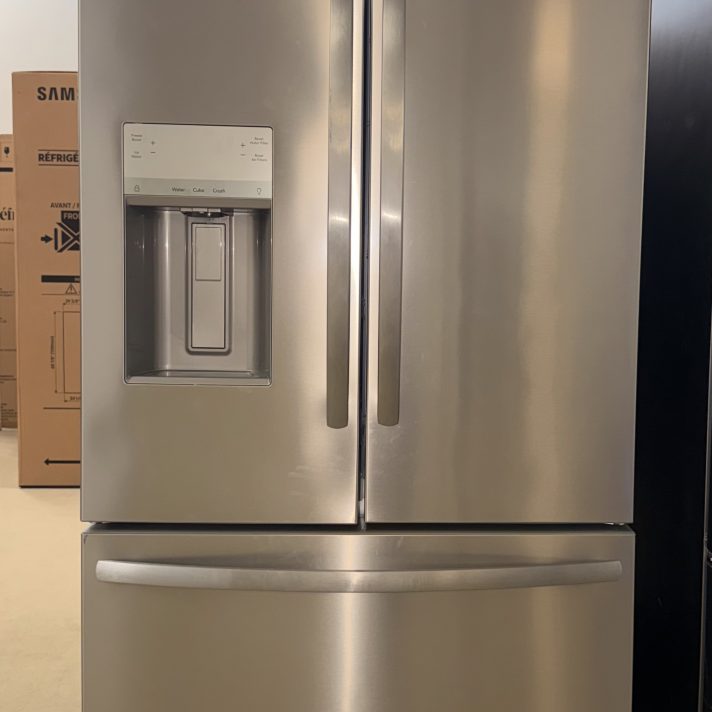 Frigidaire* Standard-Depth 27.8-cu ft 3 -Door 36-in Wide with Ice Maker ( Fingerprint Resistant Stainless Steel ) ENERGY STAR Certified